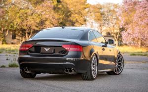 Audi S5 Coupe on Vorsteiner Wheels (V-FF 102) 2016 года 